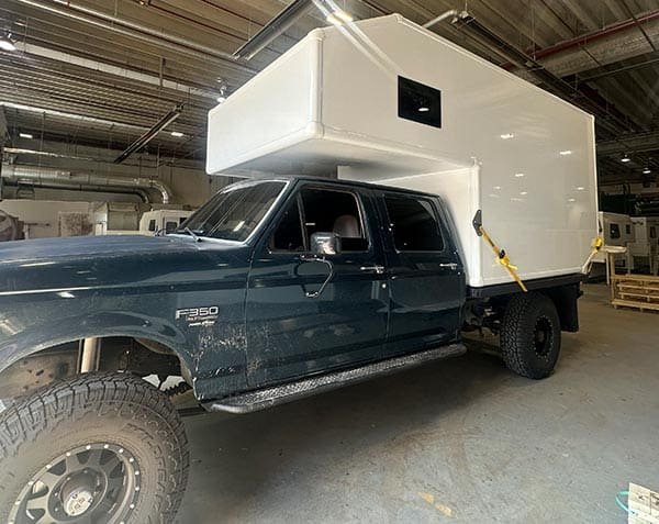 flat-deck-composite-campers